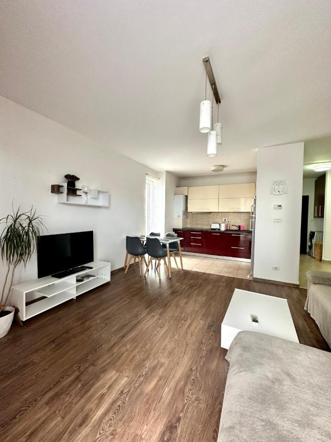 Apartment Iris - Complex Rezidential *
