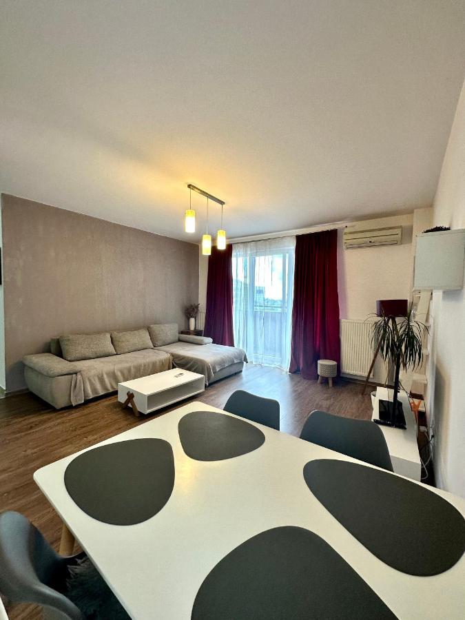 Apartment Iris - Complex Rezidential